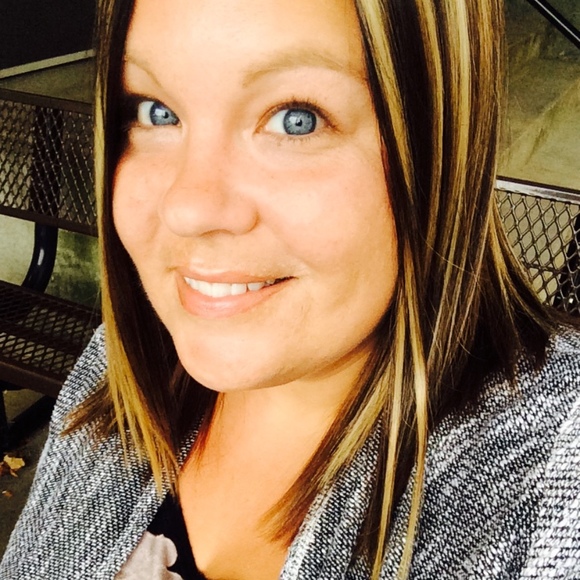 Meet your Posher, Darcey - Picture 1 of 1